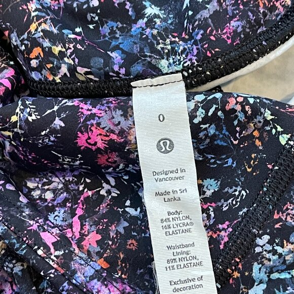 Lululemon Pants - lululemon patterned leggings